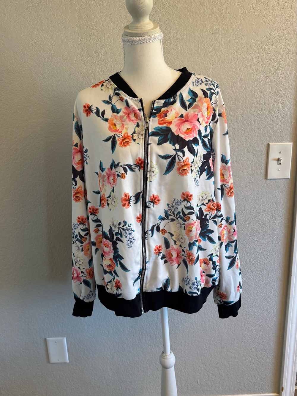 SHEIN White Floral Zip Bomber Jacket with Black Trim